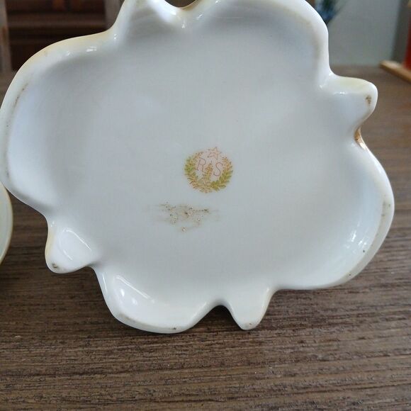 Reproduction RS Prussia Porcelain Chocolate Pot Teapot w/ Floral Decoration - Picture 10 of 12